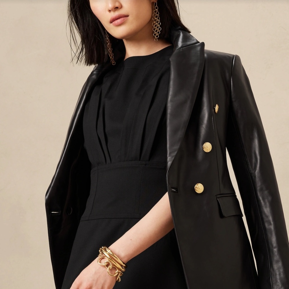 Banana Republic Stella Sheath Dress with Unique Bodice Design - SZ 4